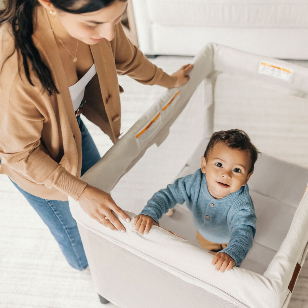 Baby EXPO: UPPAbaby Remi Portacot - Charlie (Sand Melange)