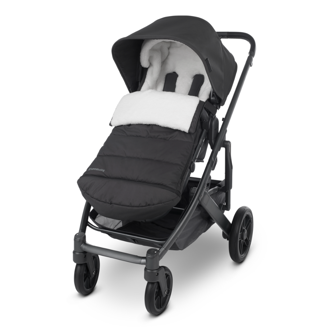 Ganoosh on stroller in Black.