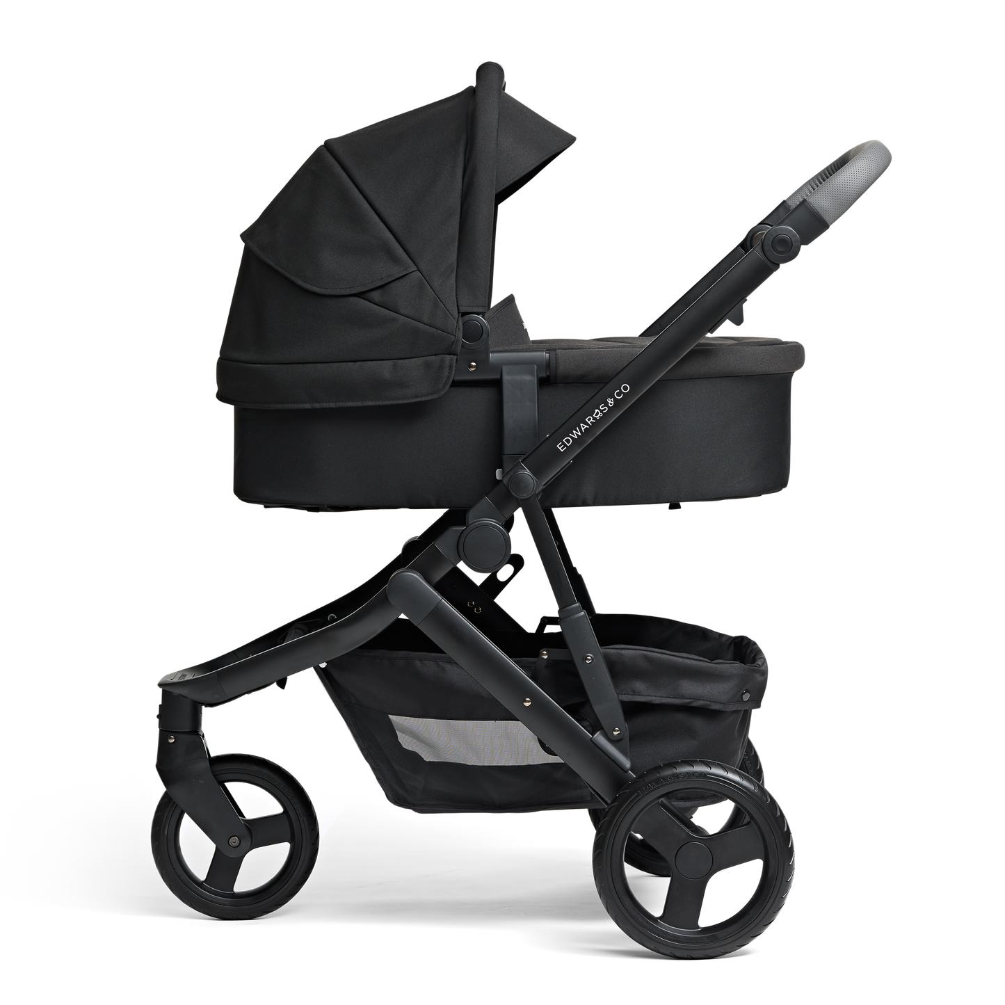 Edwards & Co Oscar M2 Stroller and Carry Cot 2 Combo